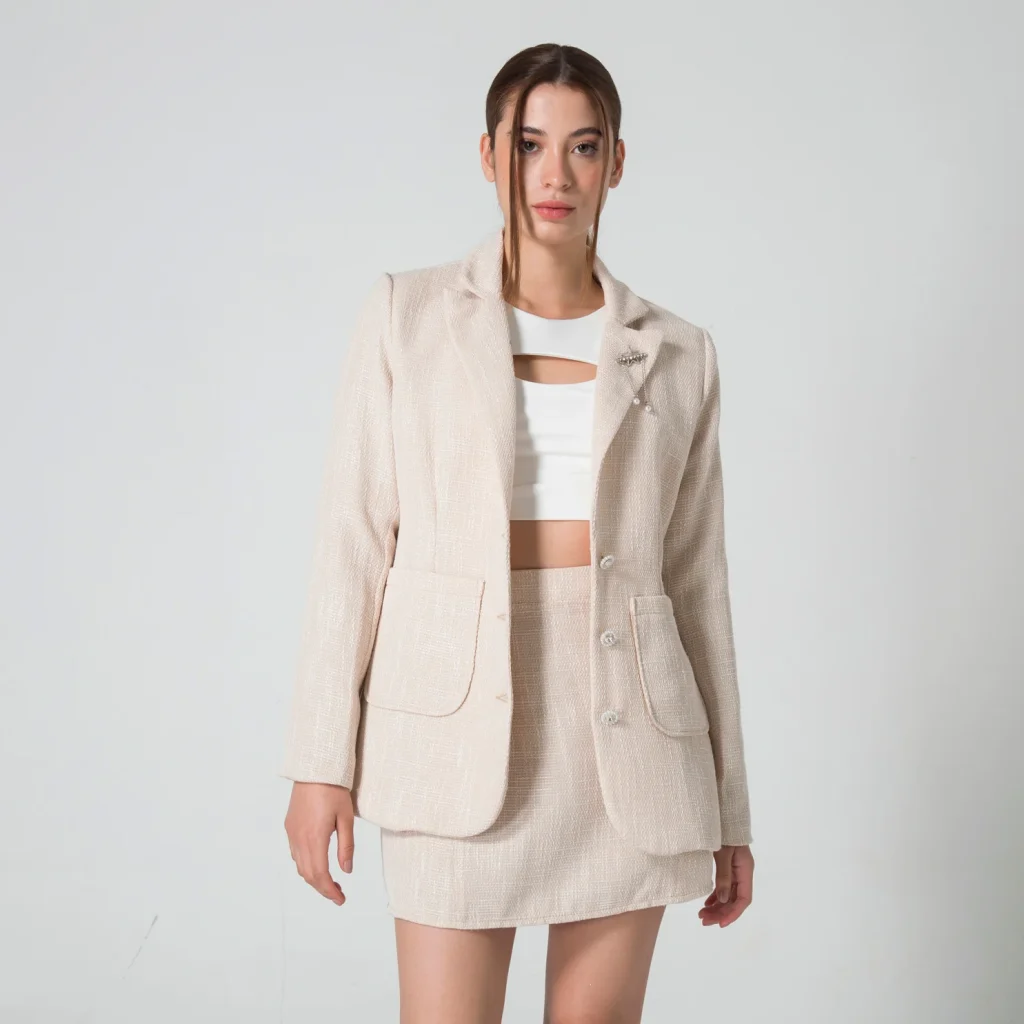 blazer-regular-cuello-solapa-kiss-beige-2