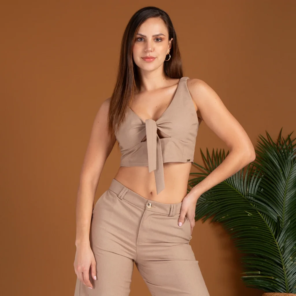 blusa-crop-top-slim-free-taupe-1