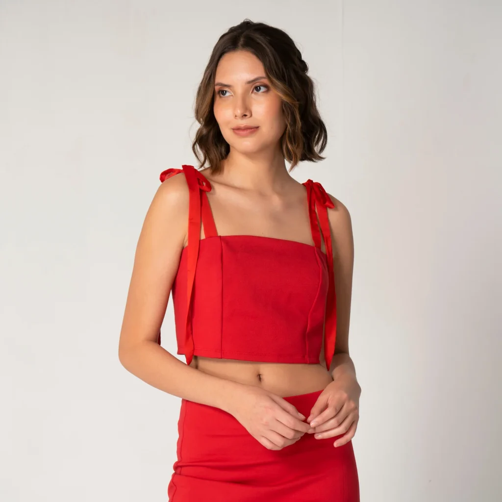 blusa-crop-top-slim-lovs-rojo-2