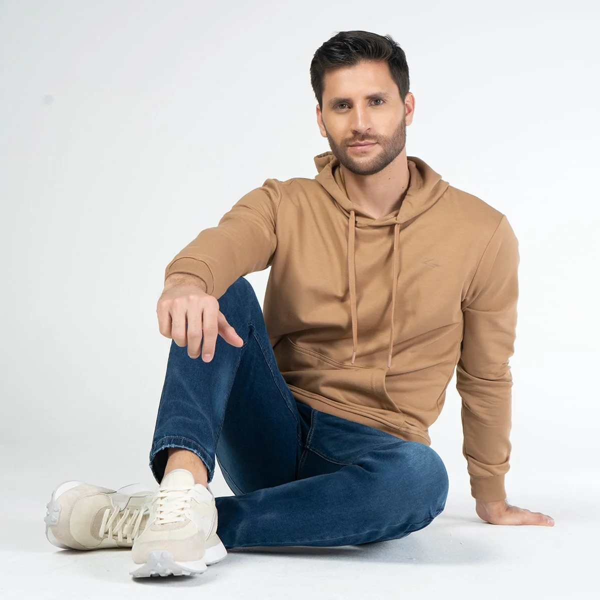 Buzo Capota Unicolor Colors