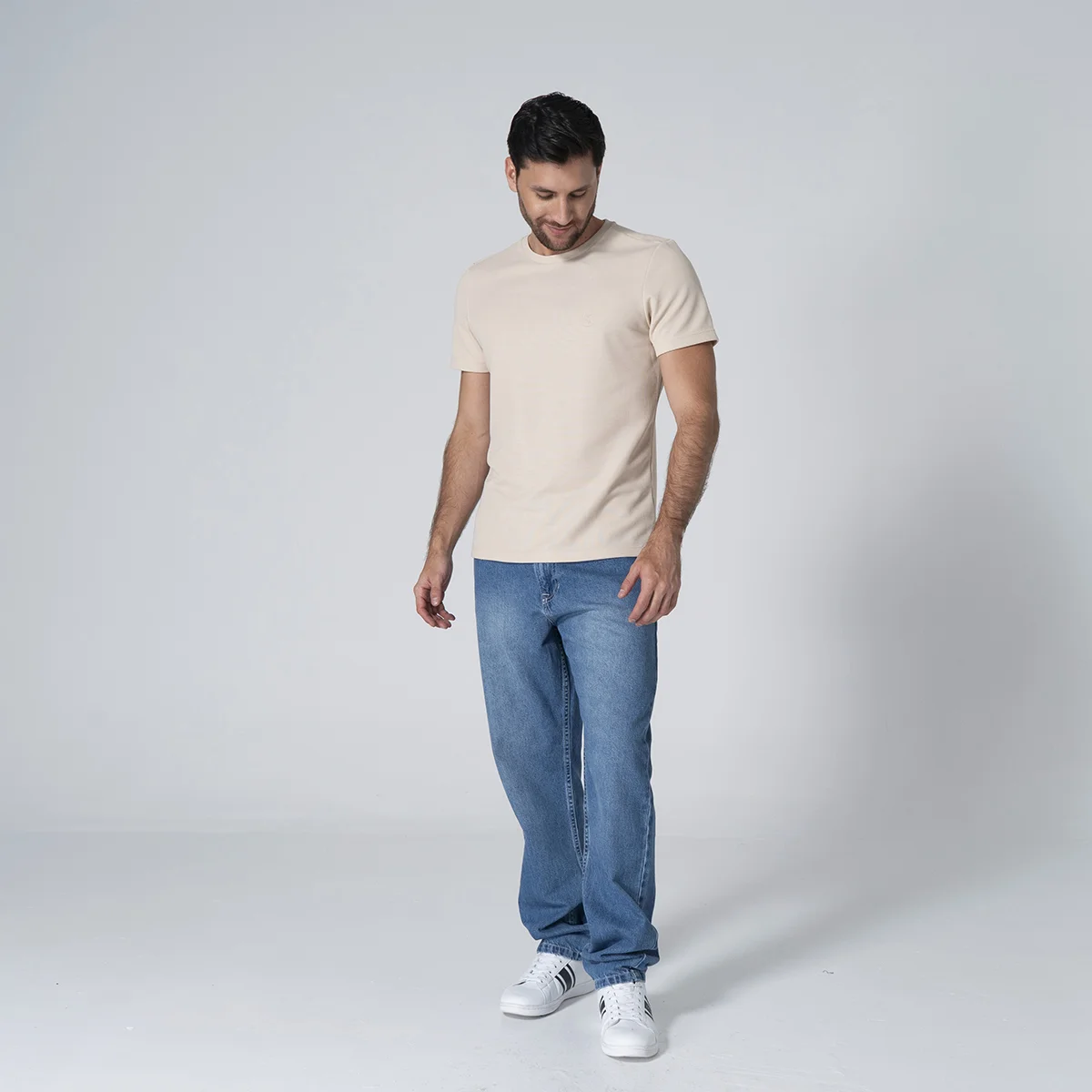 Camiseta Basica Slim Fanning