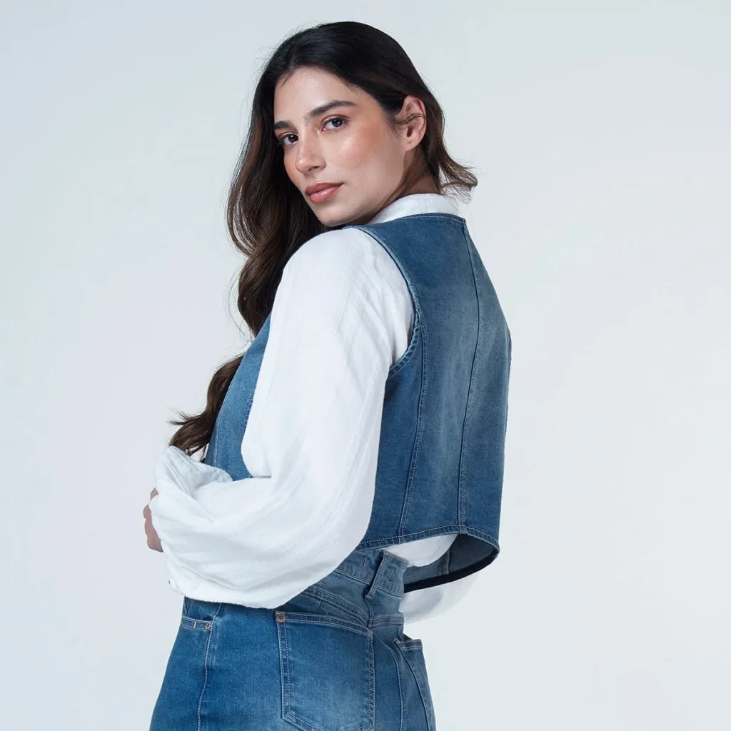 chaleco-denim-slim-renatta-azul-medio-4