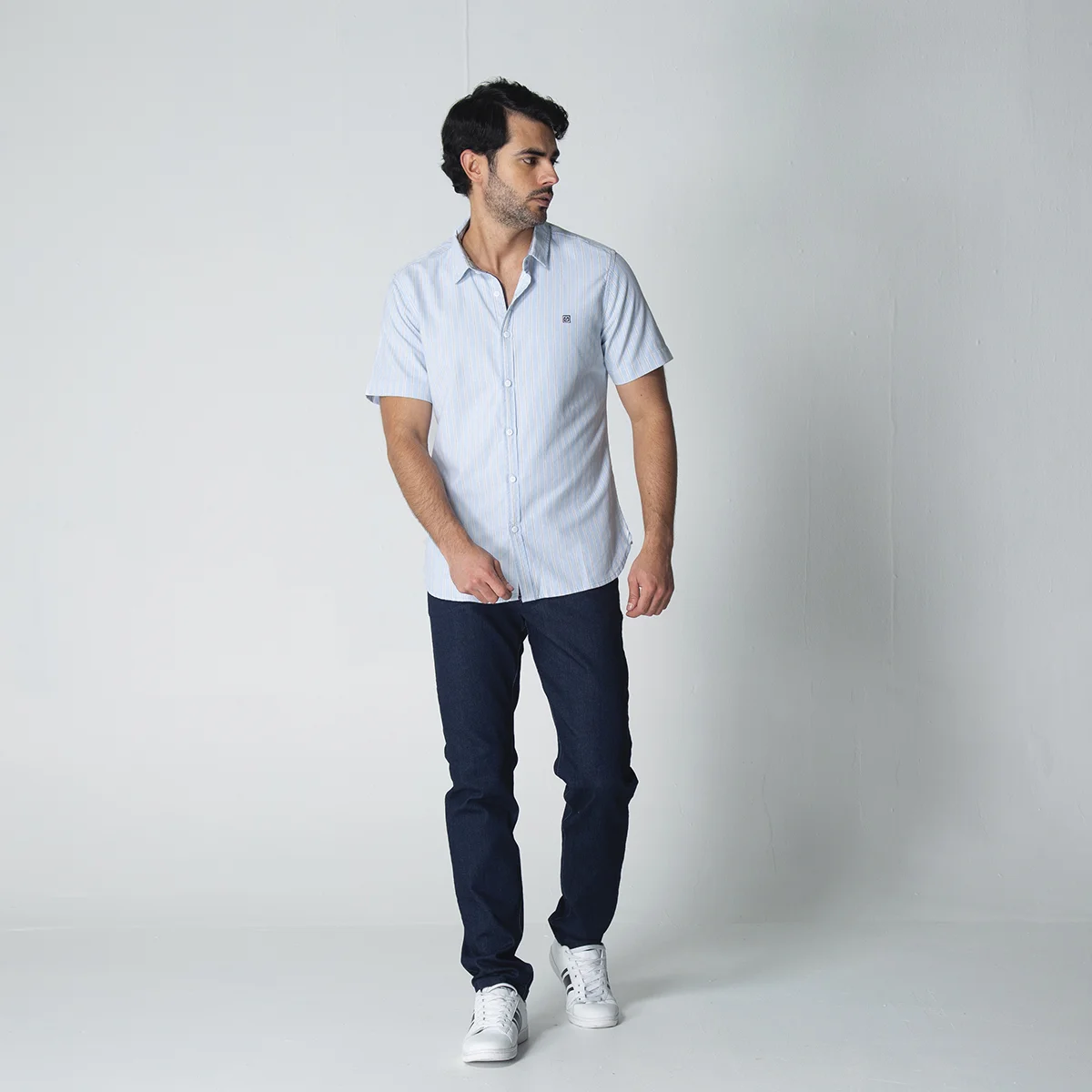 Camisa Slim Manga Corta Caleb