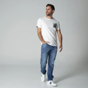 Camiseta Slim Cuello Redondo Unlimited