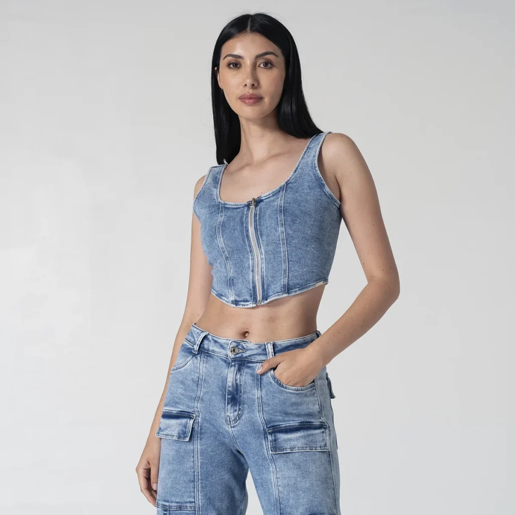 crop-top-denim-slim-tribu-azul-claro (2)