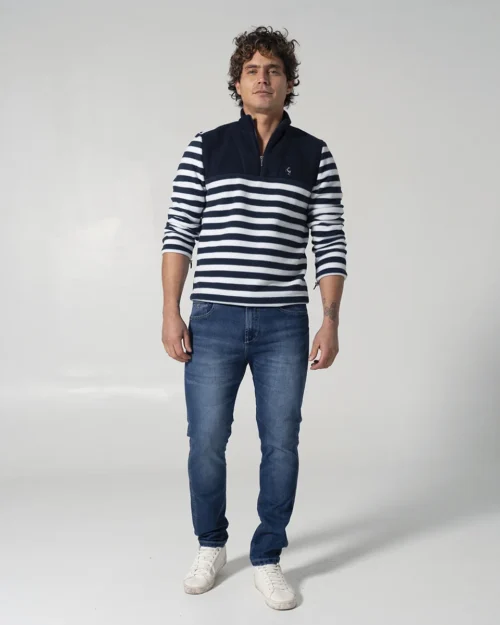 Buzo Cuello Alto Regular Line