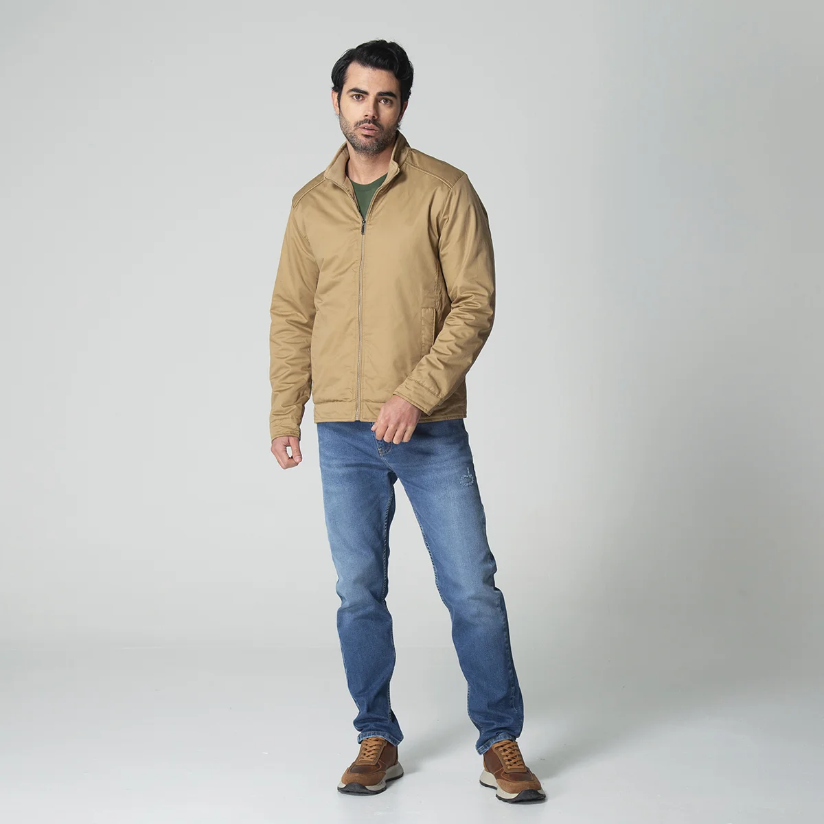 Chaqueta Regular Cuello Alto Zam