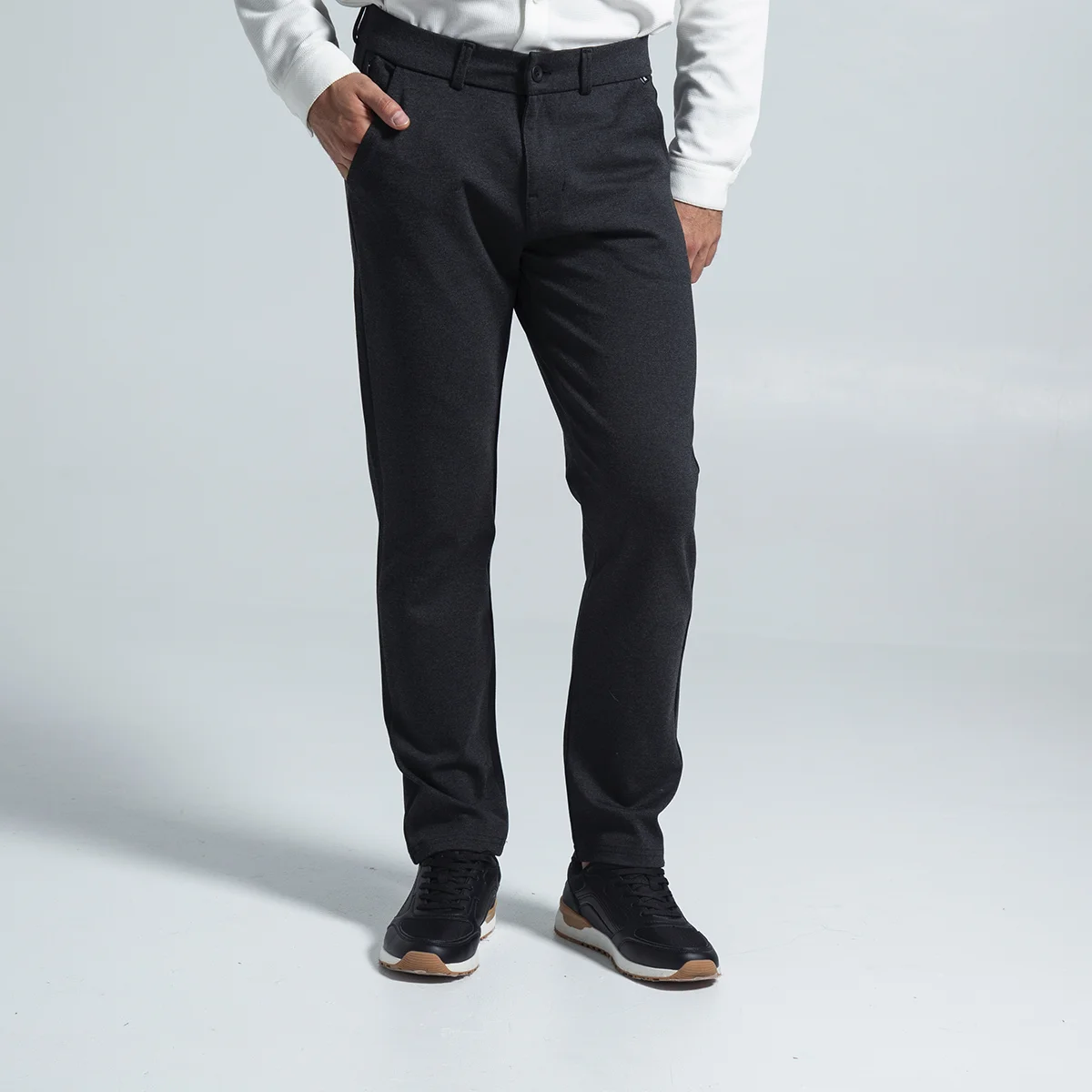 Pantalon Casual Slim World